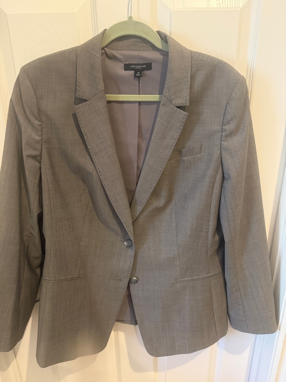 Ann Taylor Taupe Women's Blazer - 16